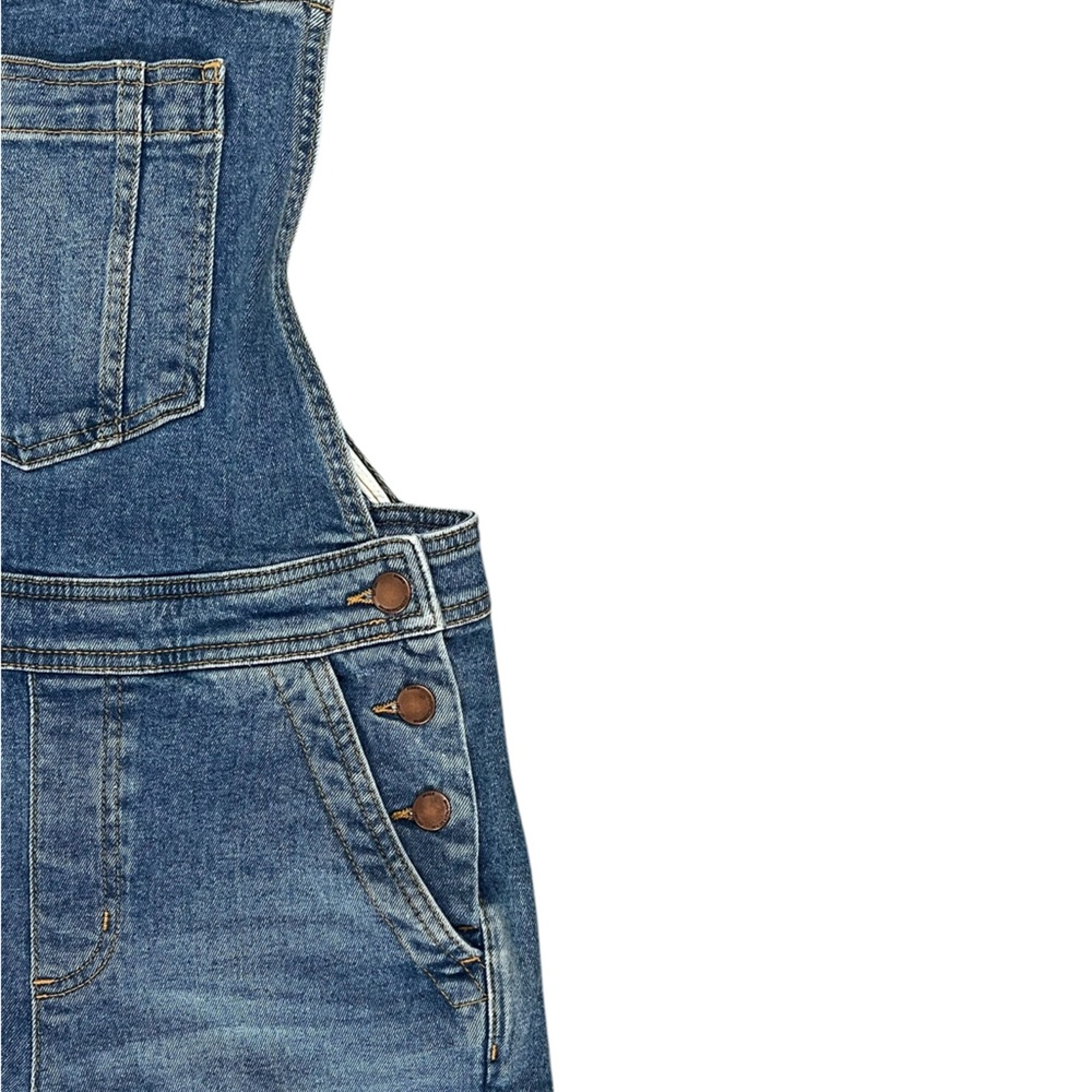 Boden women’s Girlfriend Dungarees Mid Vintage Denim size 2 - Picture 8 of 8